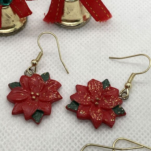 Vintage - Now Lot 5 Pairs Pierced Christmas Earrings Bell Tree Bow Bulb Flower - Picture 4 of 11